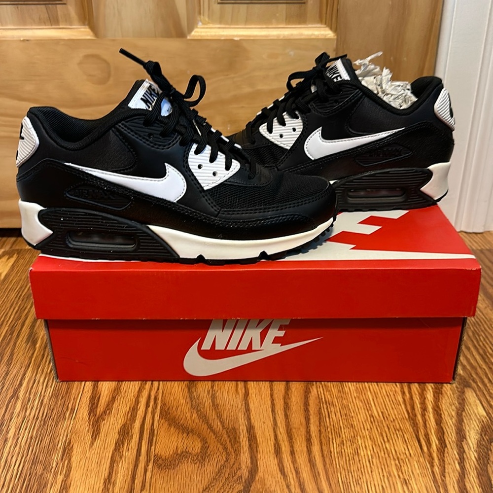Nike Air Max 90